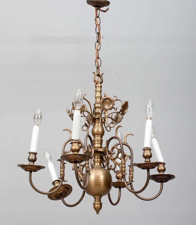 MALMKRONA, brons, barockstil, 1900-talets första hälft. H 93.