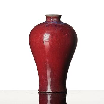 A flambé glazed meiping vase, Qing dynasty, 19th Century.
