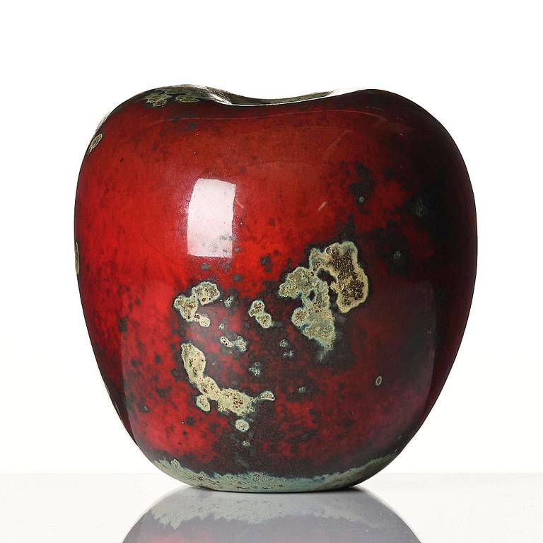 Hans Hedberg, a faience scupture of an apple, Biot, France, ca 1986.