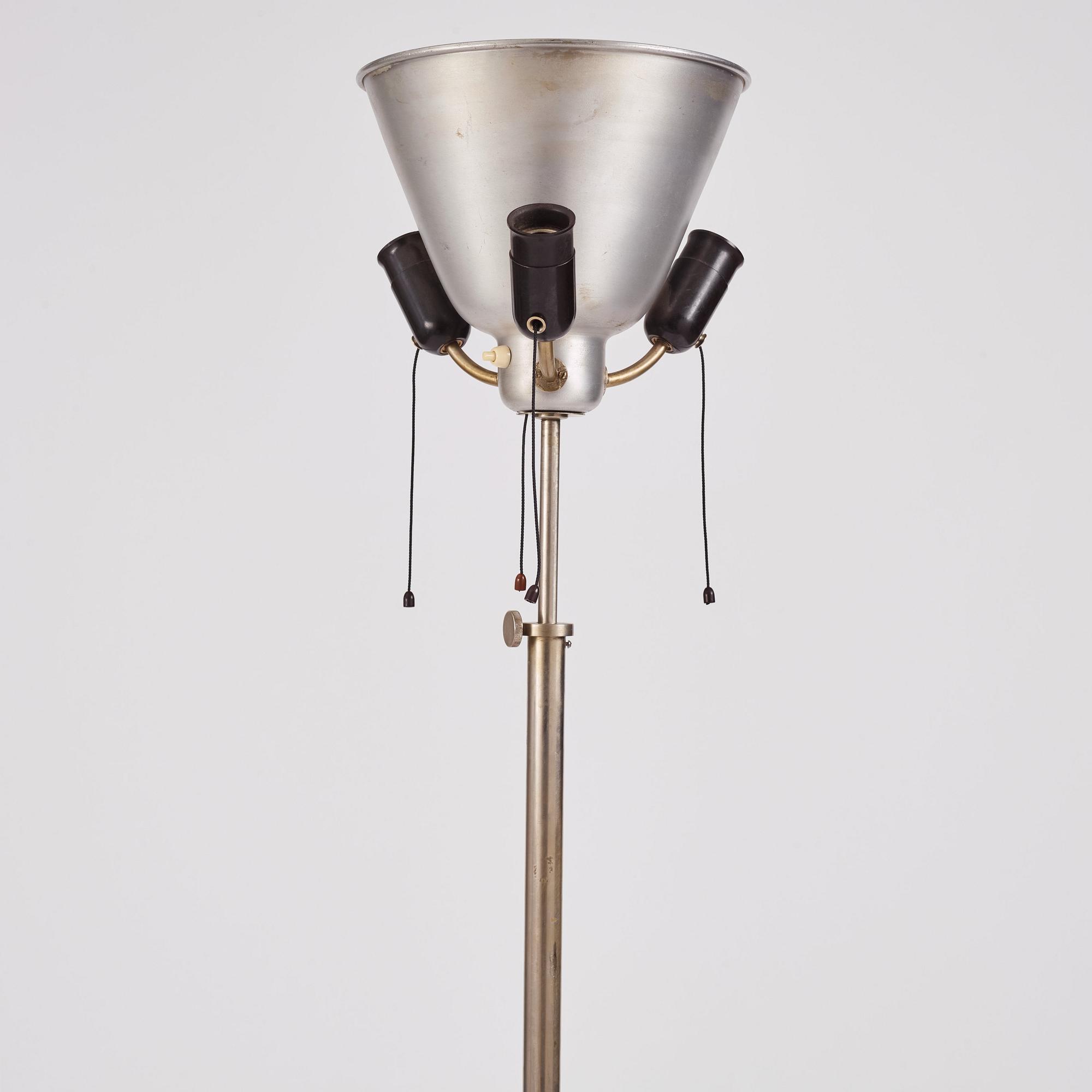 Erik Tidstrand, golvlampa, Nordiska Kompaniet, 1929-30.
