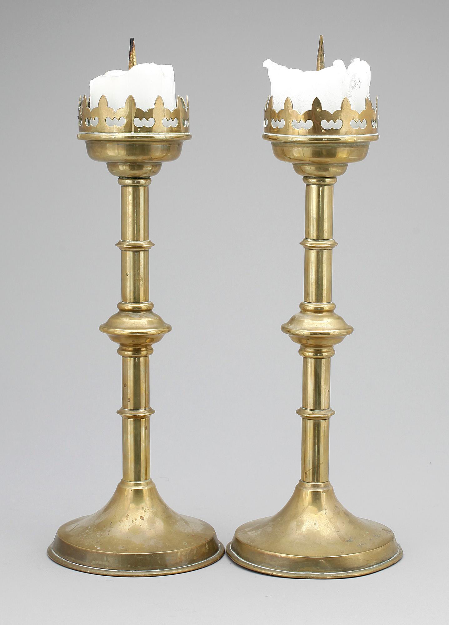 LJUSSTAKAR, ett par barockstil, mässing, 1800-tal.