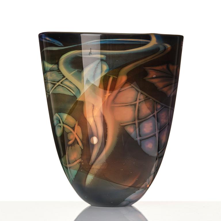 Eva Englund, a 'graal' glass vase, Orrefors, Sweden 1987.