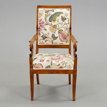 KARMSTOL, senempire, omkring 1800-talet mitt.