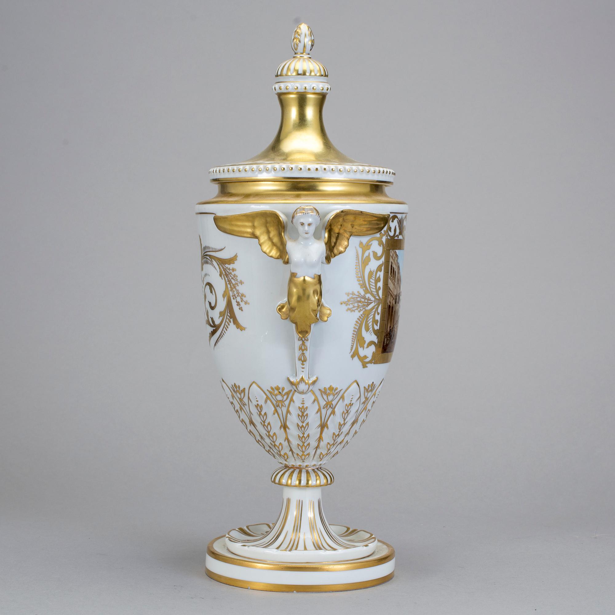 LOCKURNA, porslin, Dresden, 1900-talets första hälft.