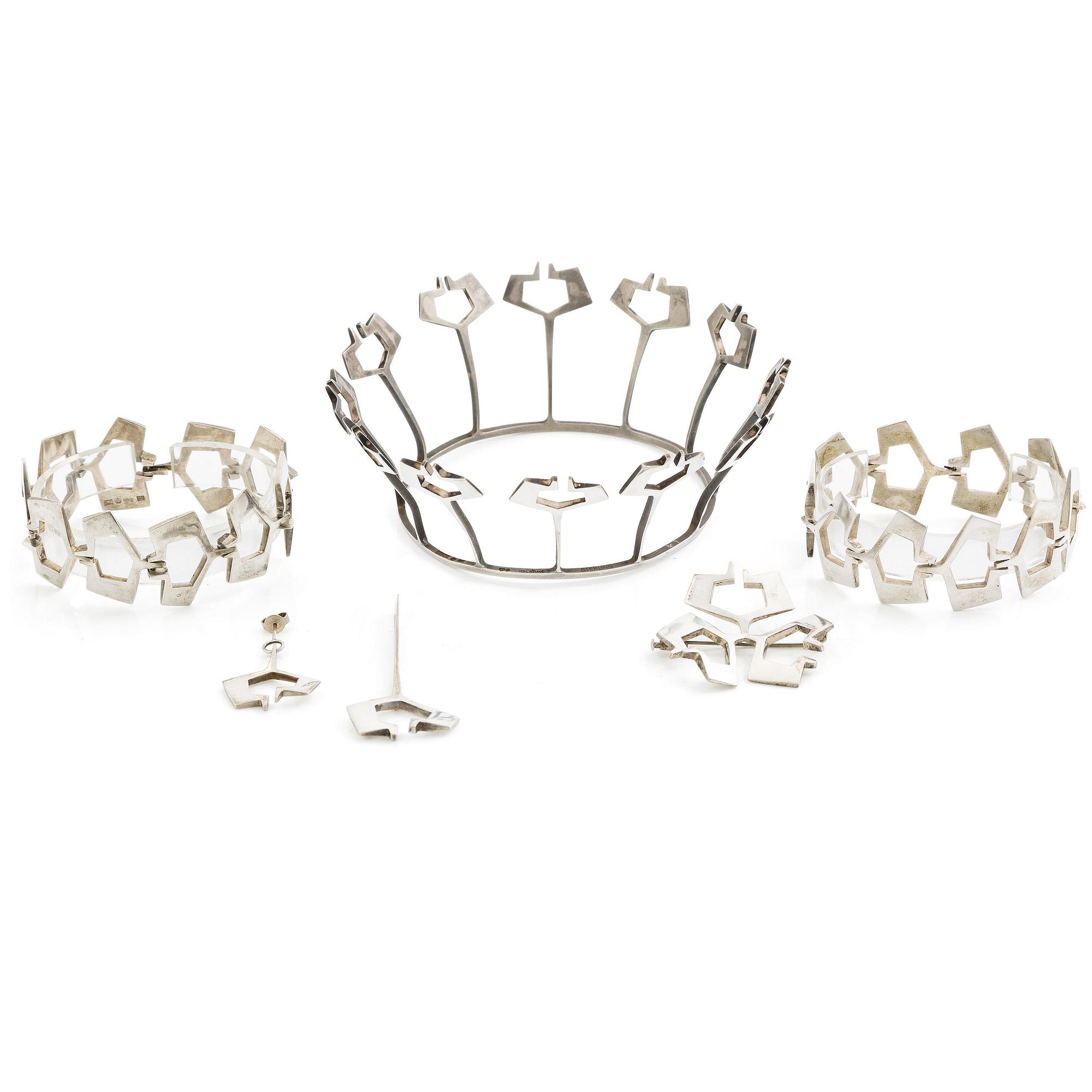 PA Lundahl-Terrs, a crown, two bracelets, a brooch, a earring, and a pendant, silver, Stockholm and Växjö, among others 1961.