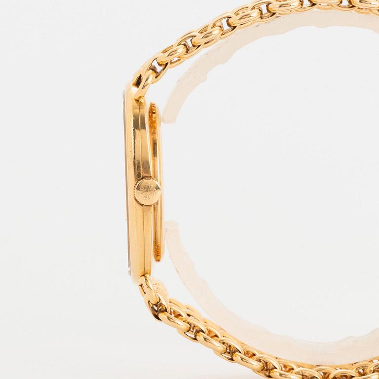 Patek Philippe, Golden Ellipse, wristwatch, 27 x 32 mm.