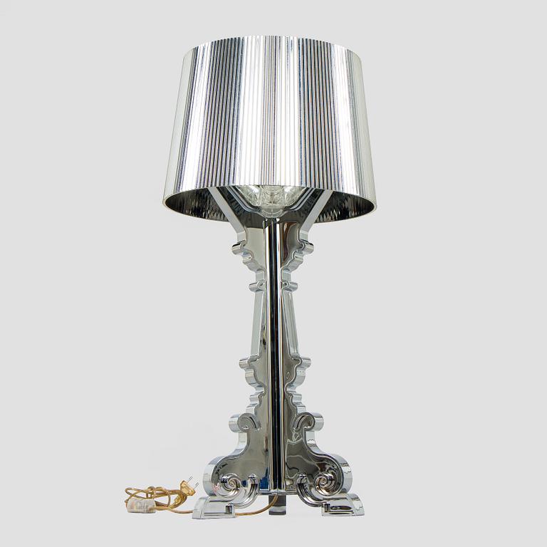 Ferruccio Laviani, pöytävalaisin, ”Bourgie”, Kartell, Italia.