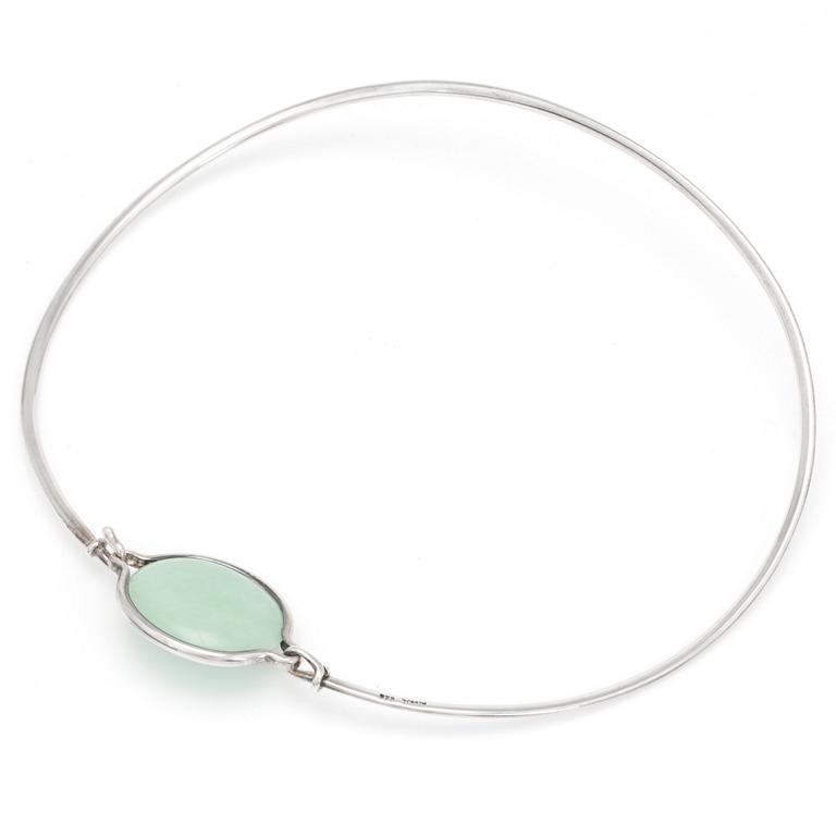 VIVIANNA TORUN BÜLOW-HÜBE, a necklace with green agate, 2009.