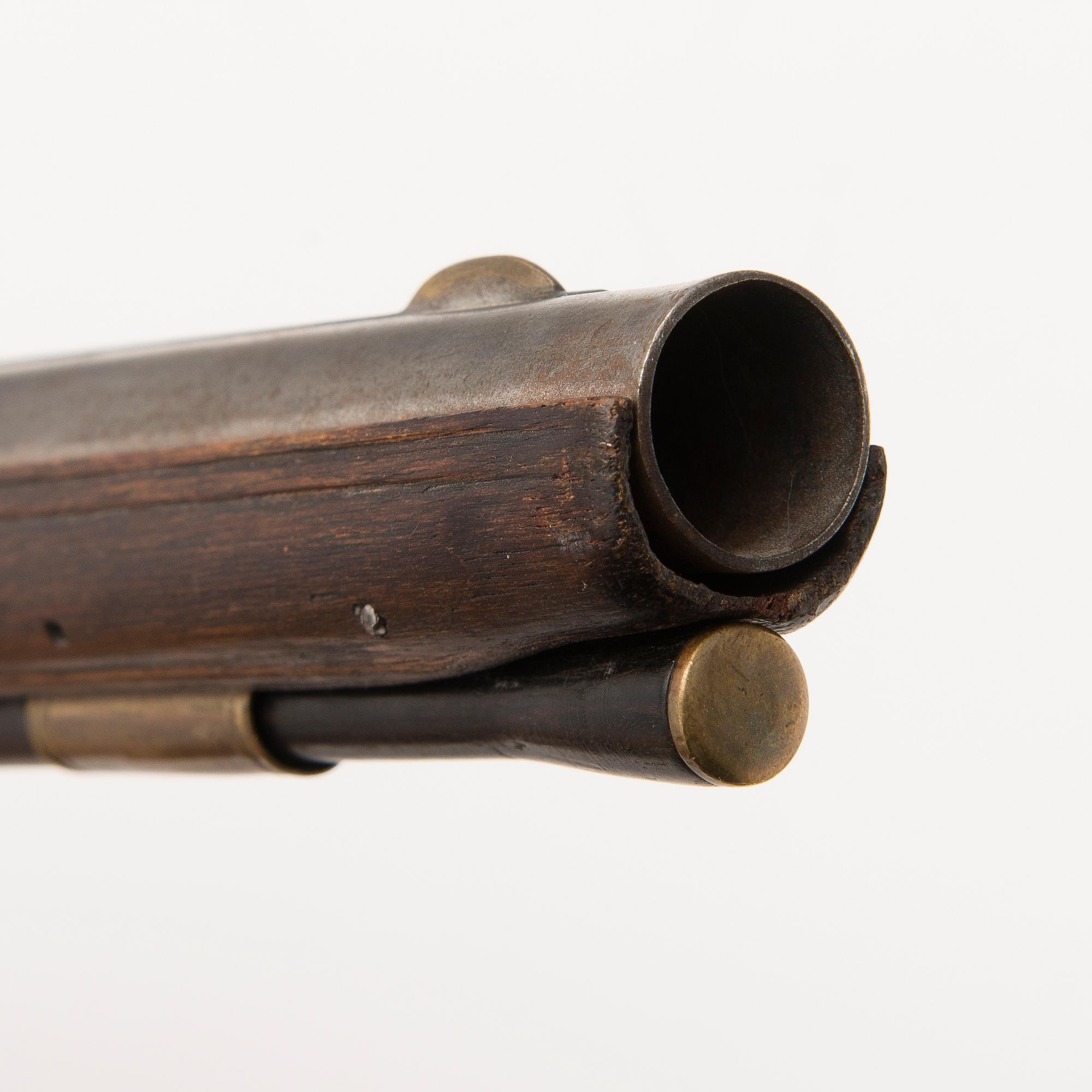 A French flintlock pistol, Tezenas Freconnet, first half of 18th Century.
