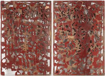 A pair of Chinese wooden panels, late Qing dynasty / around 1900.