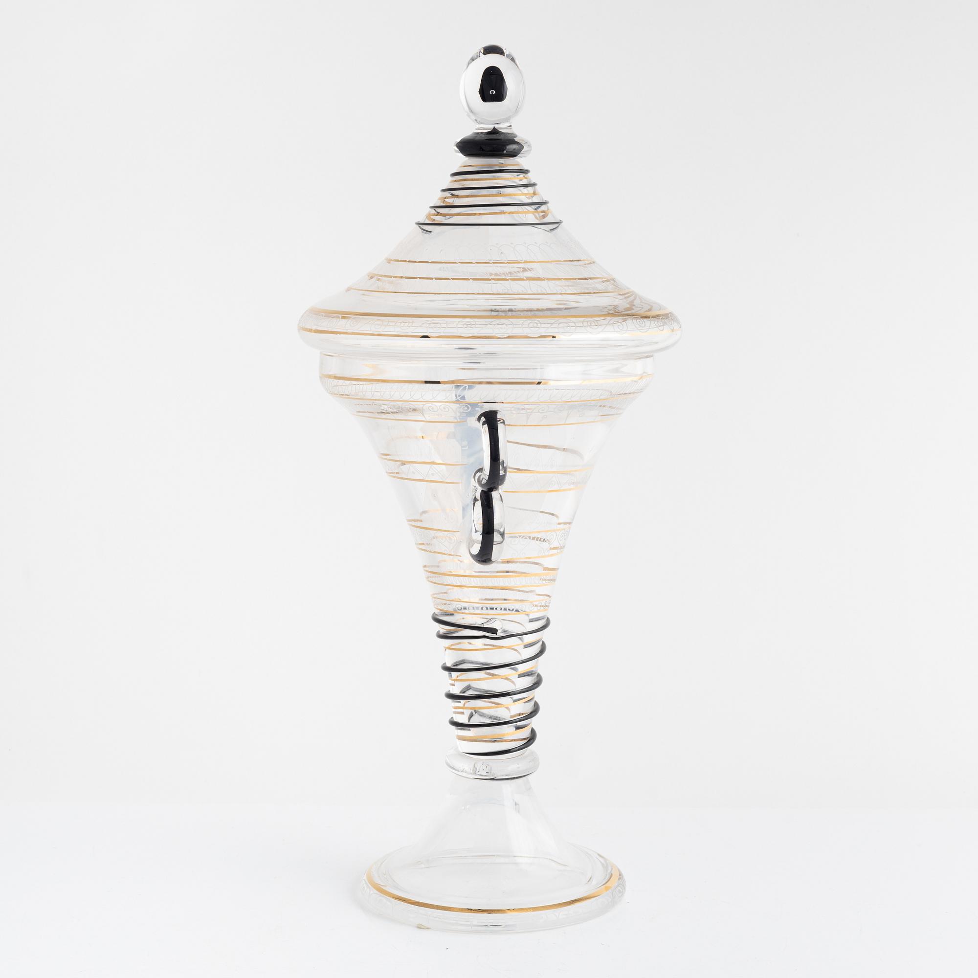 Monica Backström, glaspokal, Kosta Boda, numrerad 1/25.