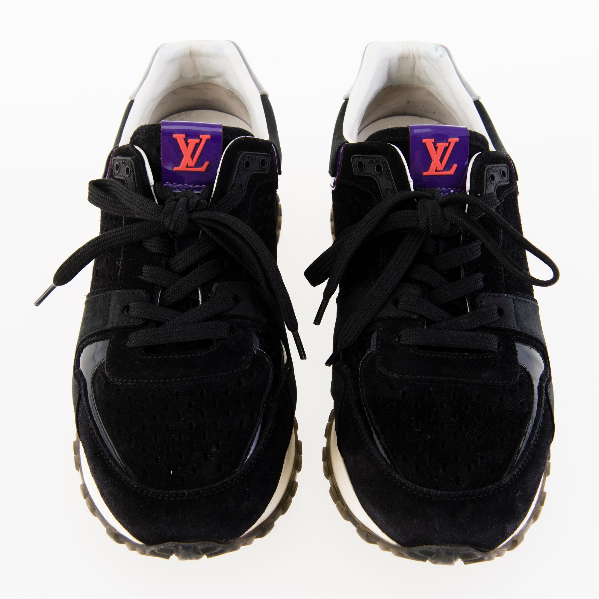 LOUIS VUITTON, SKOR i storlek 37,5.