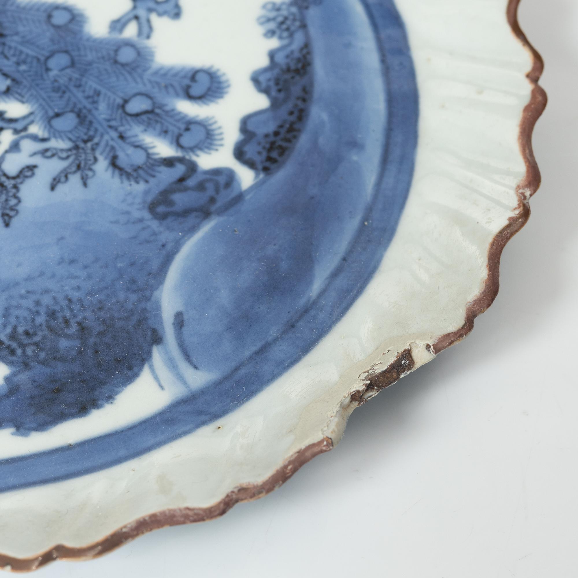 Tallrikar, fem stycken, porslin, Arita, Japan, Edo (1603-1868).