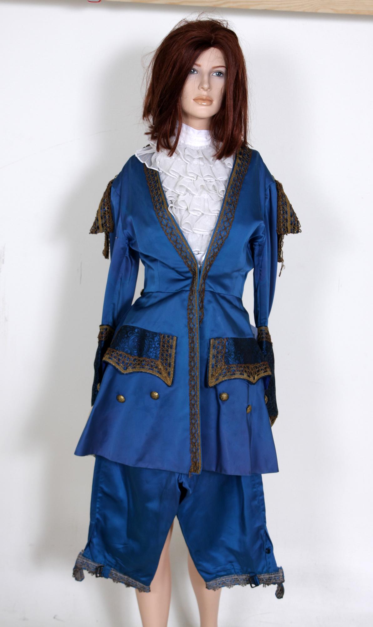 OPERETTDRÄKT, tvådelad, rokokostil, ur Madame Pompadour, Operettresorna.
