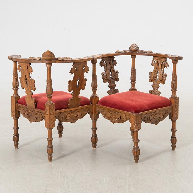 Fiancé sofa Neo-Renaissance late 19th century.