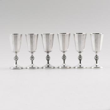 SNAPSGLAS, 6 st, silver, Löfman, MGAB, Uppsala 1976. Total vikt ca 286 g.