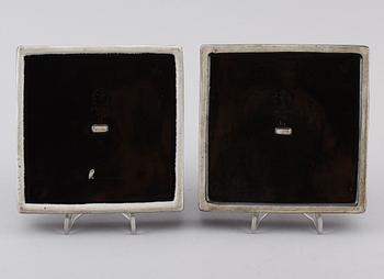 ASKFAT, 2 st, stengods, Domino, Stig Lindberg, Gustavsberg, 1900-talets mitt.