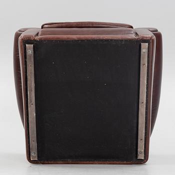 Baxter P, fåtölj, "Mickey Armchair", Baxter, Italien.