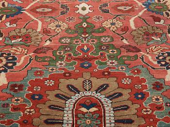 ANTIQUE MAHAL. 529,5 x 374,5 cm.
