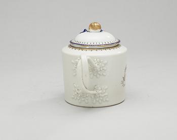 TESERVISDELAR, 5 st, kompaniporslin. Qing dynastin, Jiaqing (1796-1820).