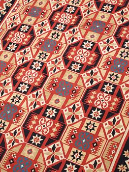 BED COVER. Double-interlocked tapestry. 213 x 136 cm. Scania, Sweden, around 1820-1830. Probably Yngsjö/Tuvåkra.