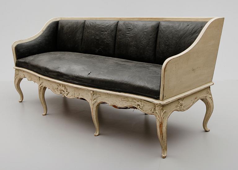 TRÅGSOFFA, rokokostil, sekelskiftet 1900.