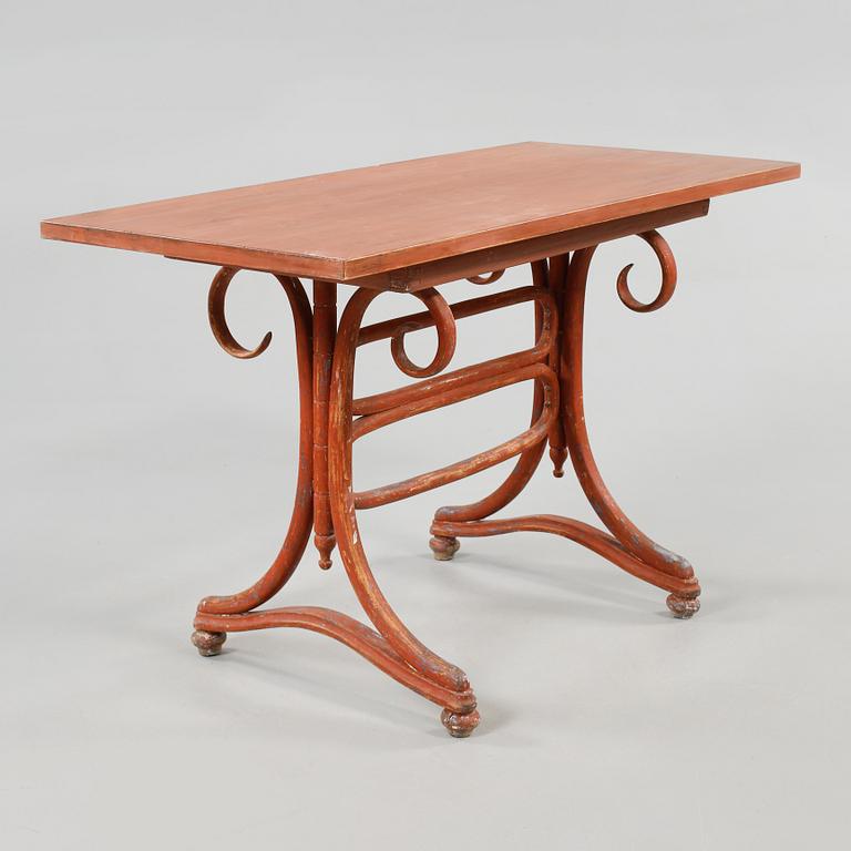 BORD, omkring sekelskiftet 1900.