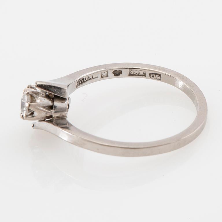 Elon Arenhill, ring "Twin ring" 18K white gold with diamonds, Malmö 1970.