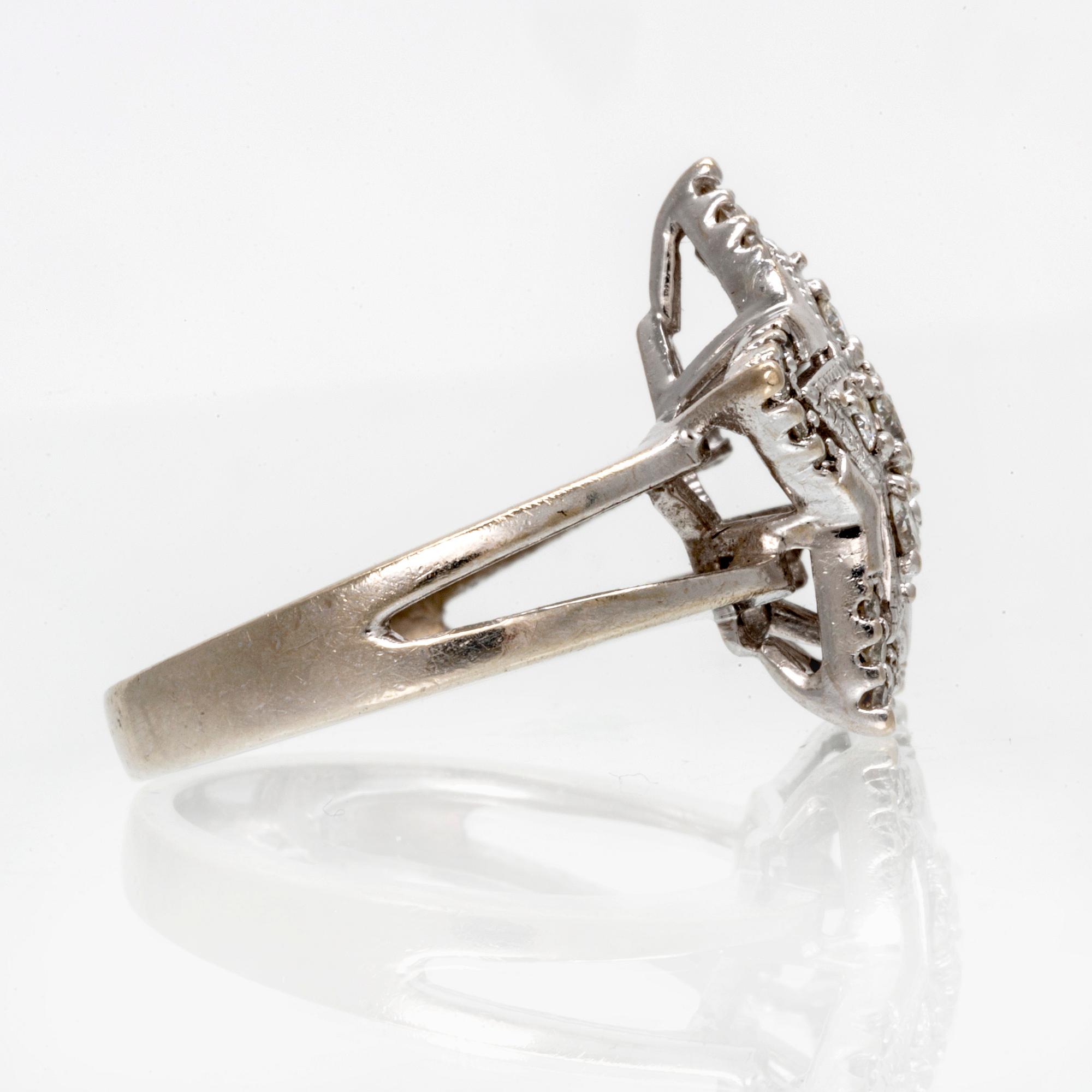 Ring 14K whitegold brilliantcut diamonds approx 0,50 ct, size 55.