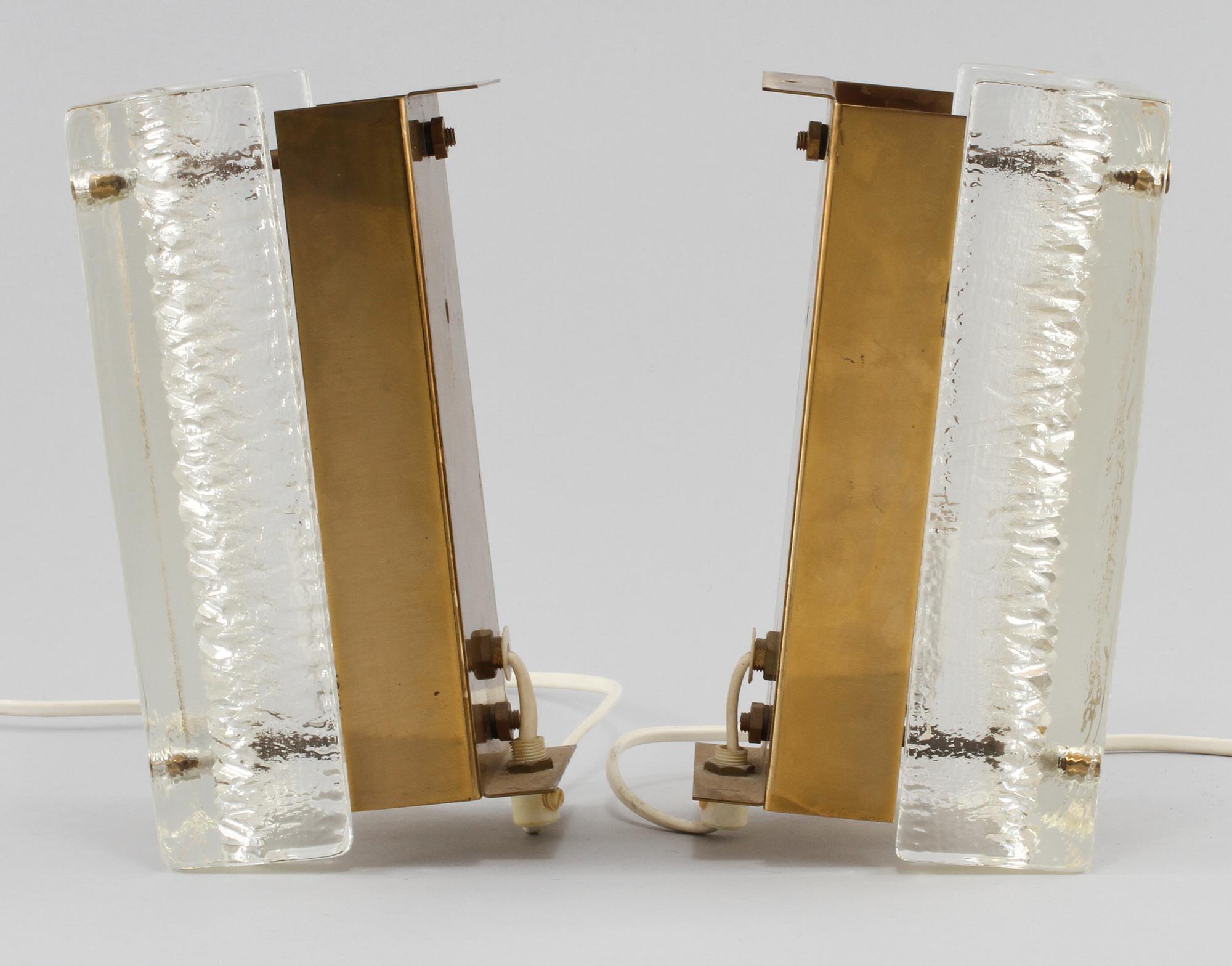 VÄGGLAMPOR, ett par, Pukeberg, 1960-/1970-tal.