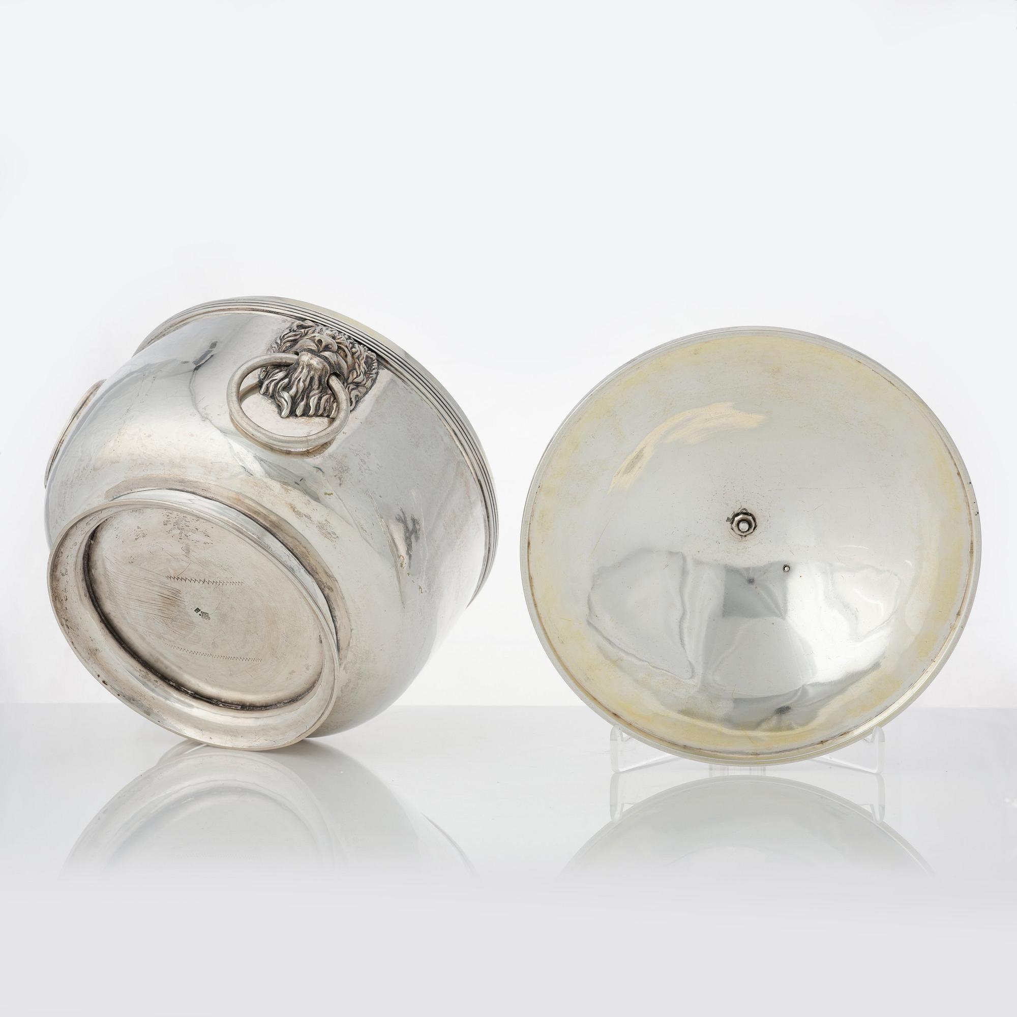 Terrin, icke identifierad mästarstämpel AIW, silver, S:t Petersburg 1790.
