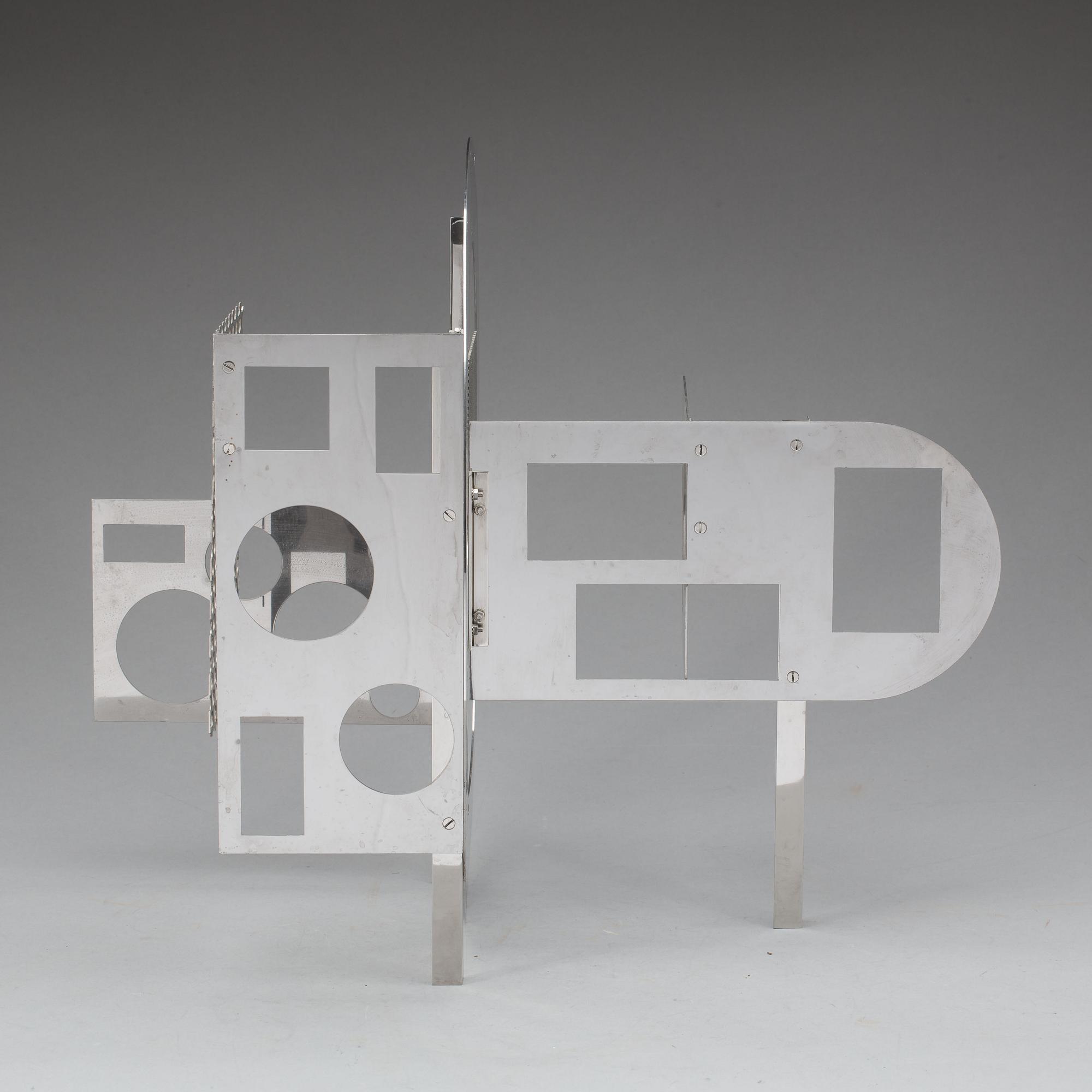 OKÄND KONSTNÄR, vitmetall, ej signerad.