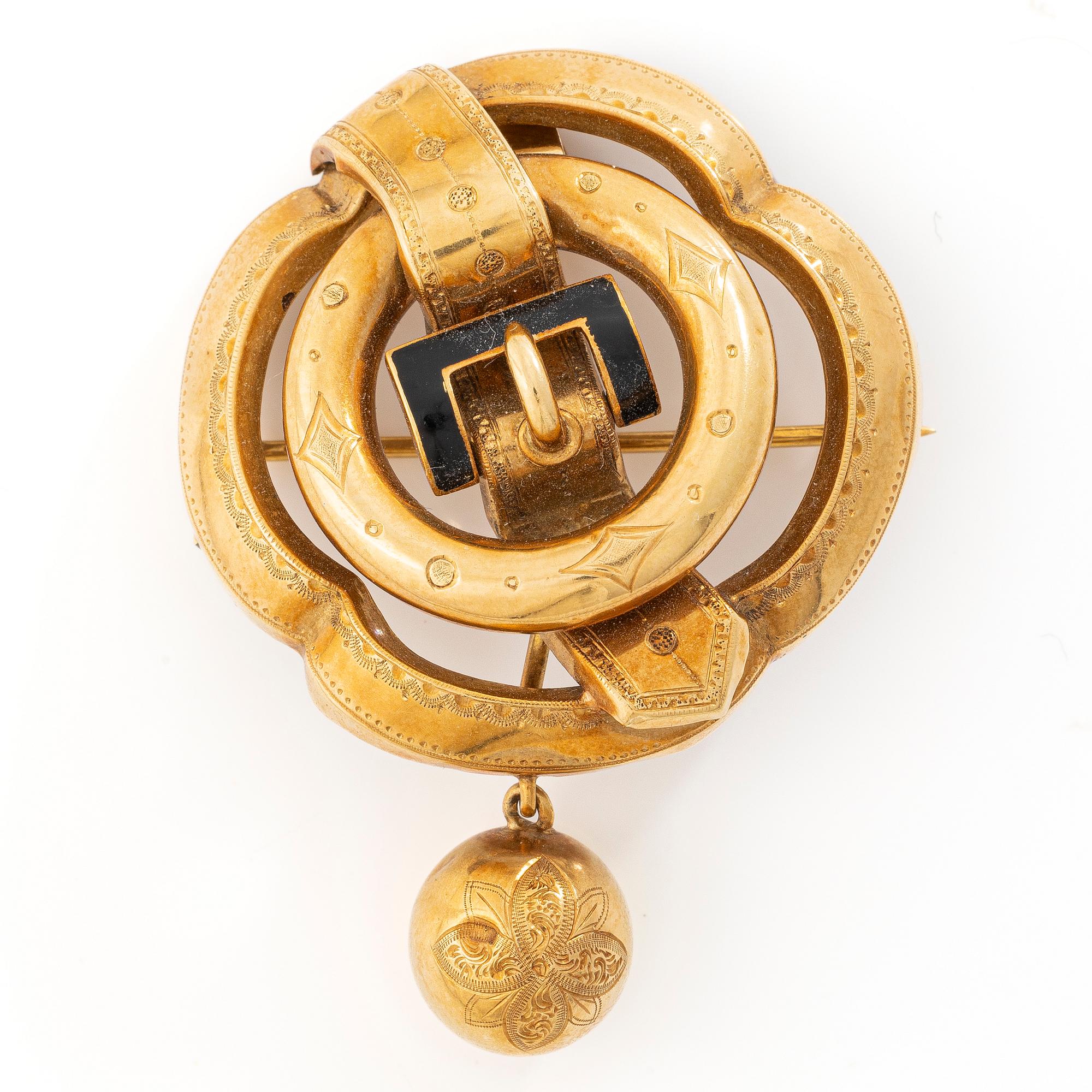 Brooch/pendant, 18K gold and enamel, 19th century.