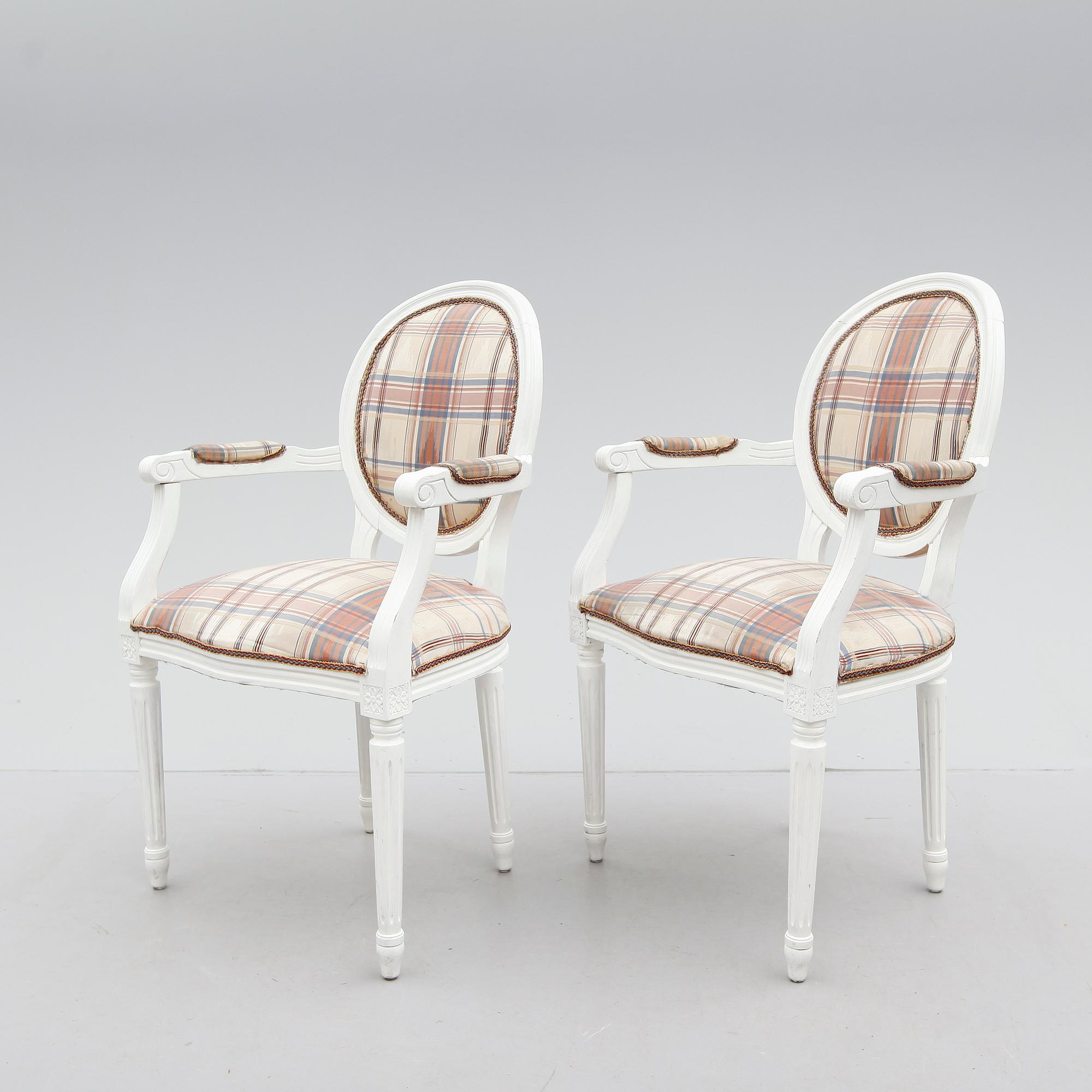 KARMSTOLAR, 1 par, gustaviansk stil, 1900-talets andra hälft.