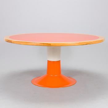 Yrjö Kukkapuro, a late 1970s made to order table for Haimi.