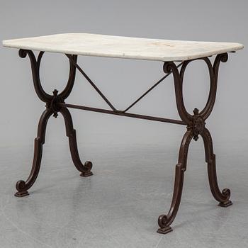 a cast iron and marble table from Corné & Cie Toulouse, around 1900.