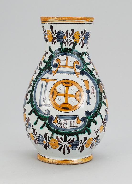 KANNA, fajans. Holland Tyskland, märkt 1811.