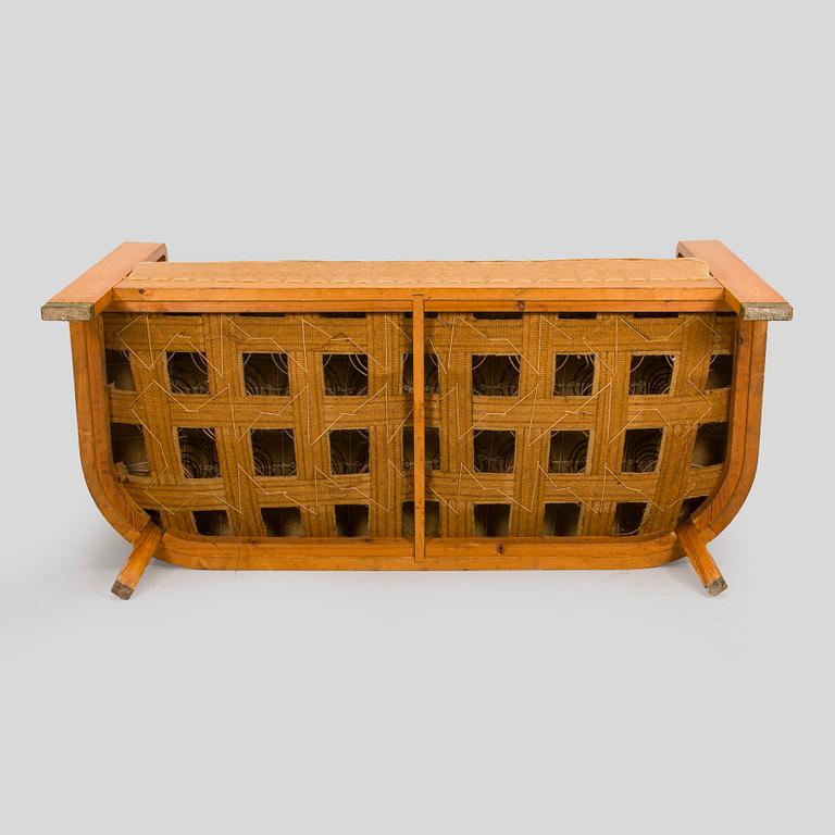 Adolf Koskinen, sofa, manufactured by Elias Hollo Puunjalostustehdas, Finland, 1920s.