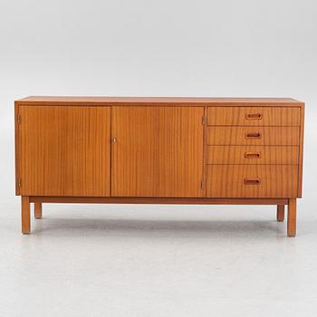 Sideboard, 1900-talets mitt.