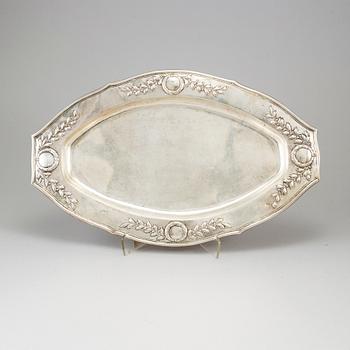 A silver art nouveau tray, Austria, early 20th century.
