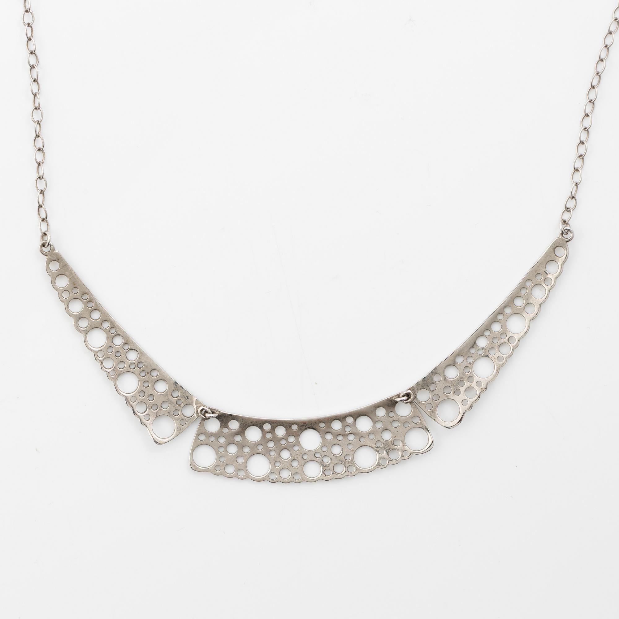 Liisa Vitali, necklace and a pair of earrings, sterling silver, Finland.