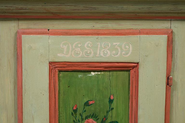 VÄGGSKÅP, allmoge, daterad 1839.