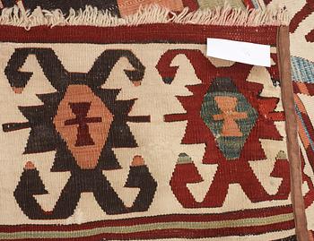 SEMI-ANTIQUE ANATOLIAN KILIM, probably Karaman. 330,5 x 168 cm.