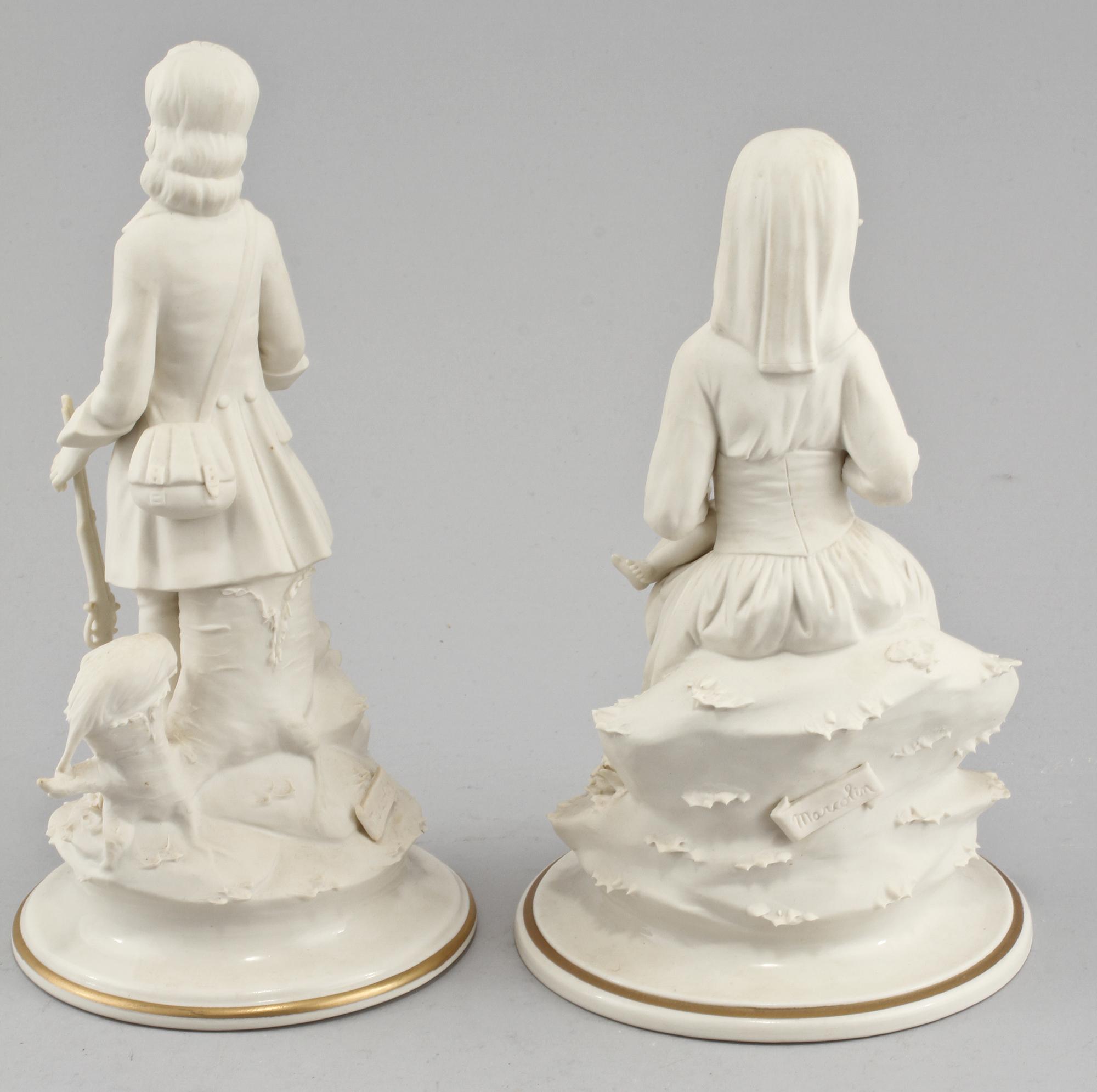FIGURINER, ett par, parian och porslin, Neapelliknande märken, 1900-talets början.