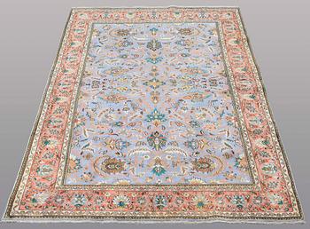 A CARPET, Silke Kashmir, ca 191 x 124 cm.