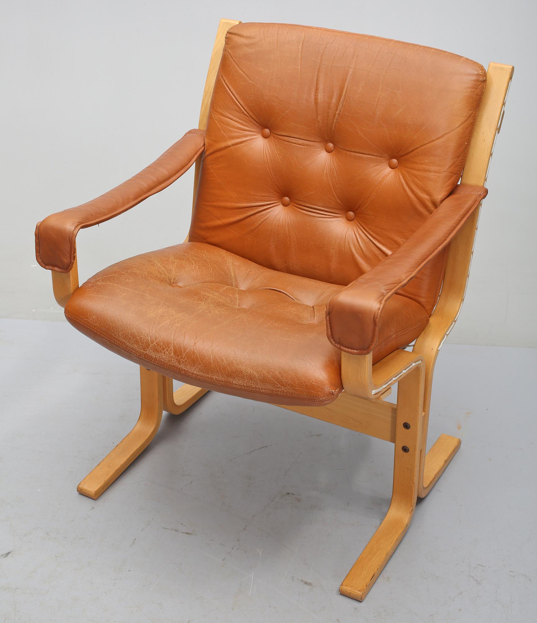FÅTÖLJER, ett par, Westnofa Furniture, Norge, 1900-talets andra hälft.