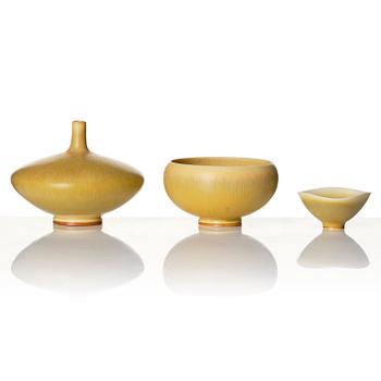 Berndt Friberg, a set of 8 stoneware vases and 2 bowls, Gustavsberg Studio, Sweden, 1959-66.