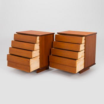 Ilmari Tapiovaara, hurtsar/nattduksbord, ett par, modell 1503, Asko 1960-tal.