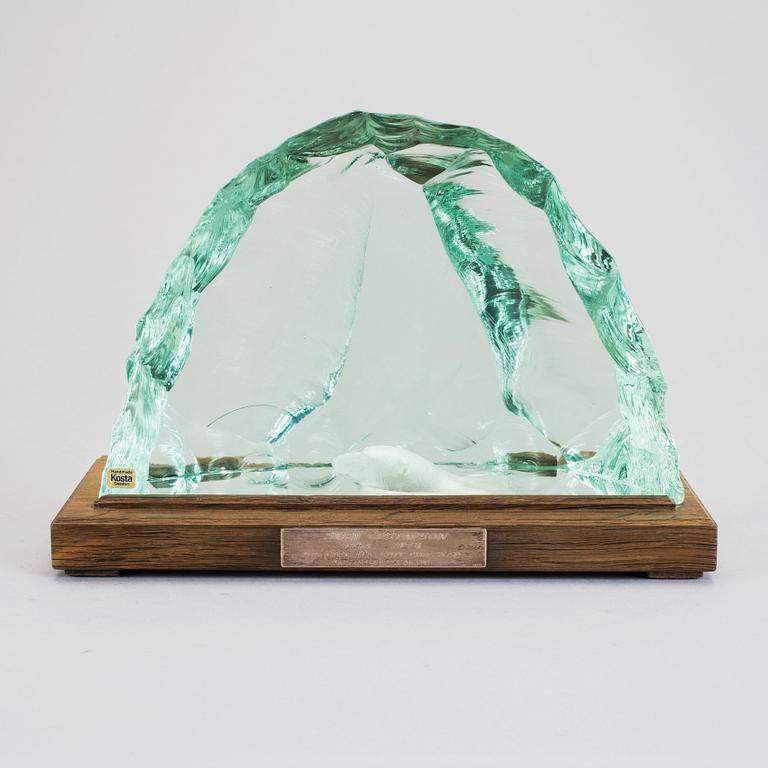 SKULPTUR, "Isberg", glas, Vicke Lindstrand, Kosta, 1900-talets mitt/andra hälft.