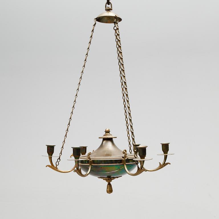 LJUSAMPEL, Karl Johansstil, 1900-talets första hälft. Höjd 65 cm.